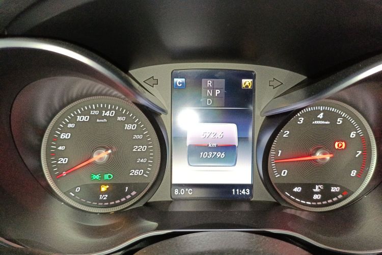 奔驰C级 2018款 C 200 L 运动版中控内饰14