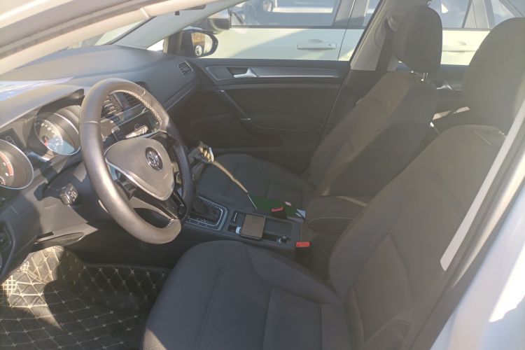 大众 高尔夫 2017款 1.6L 自动舒适百万辆纪念版局部细节19