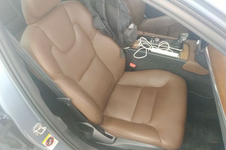 沃尔沃S90 2019款 T5 智远版局部细节41