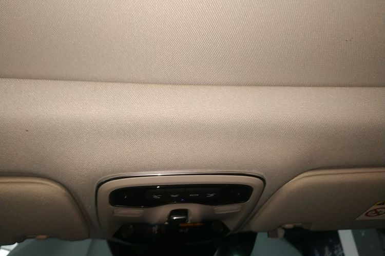 领克01 EM-P 2018款 1.5T PHEV 劲Pro 国V局部细节22