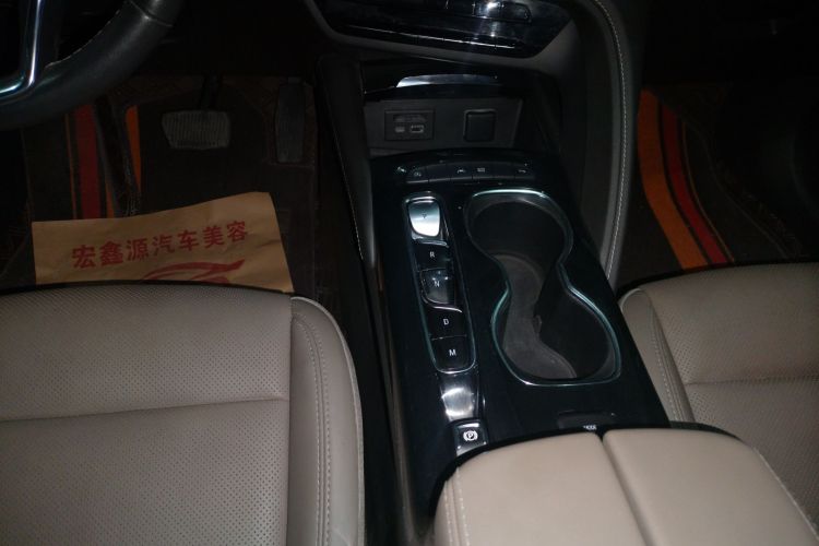 别克 2021款 昂科威Plus 652T 五座豪华型局部细节18