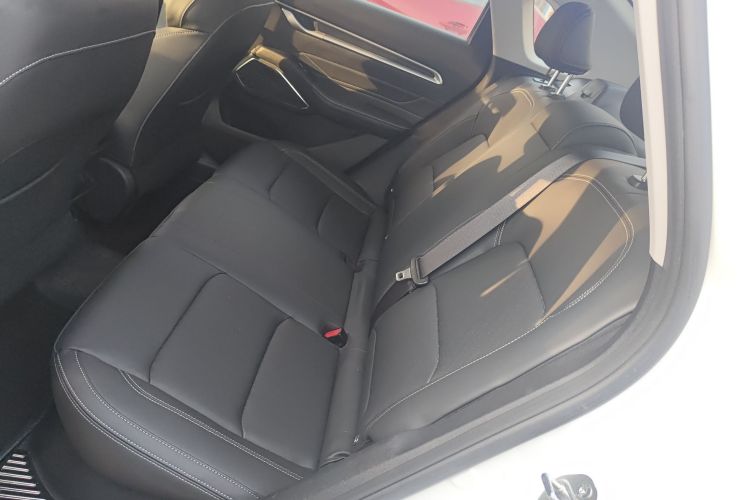 吉利汽车 帝豪 2022款 第4代 1.5L 手动豪华型中控内饰21