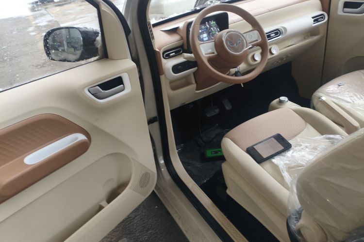 五菱汽车 宏光MINIEV 2024款 第三代 215km 青春版中控内饰20