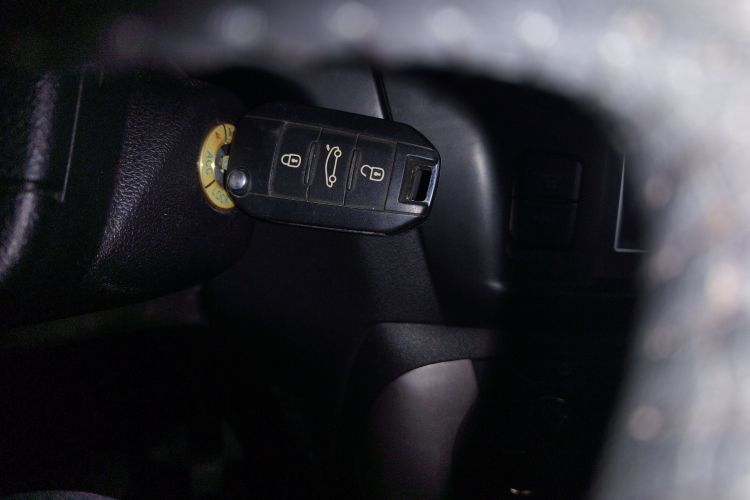 雪铁龙C3-XR 2015款 1.6L 自动先锋型中控内饰7001