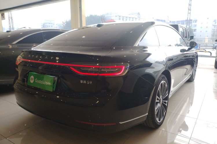 鸿蒙智行 享界S9 2024款 纯电 Ultra 四驱旗舰版车身外观6005