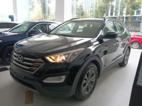 现代 胜达 2015款 2.0T 自动两驱舒适型 5座
