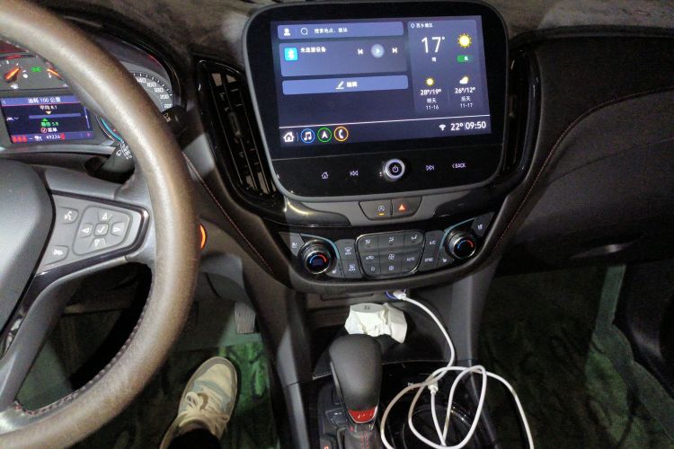 雪佛兰 探界者 2022款 轻混 550T RS 四驱智能捍界版中控内饰16
