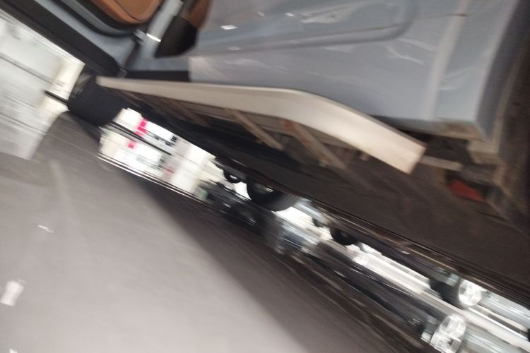 理想汽车 理想ONE 2020款 增程7座版局部细节9002