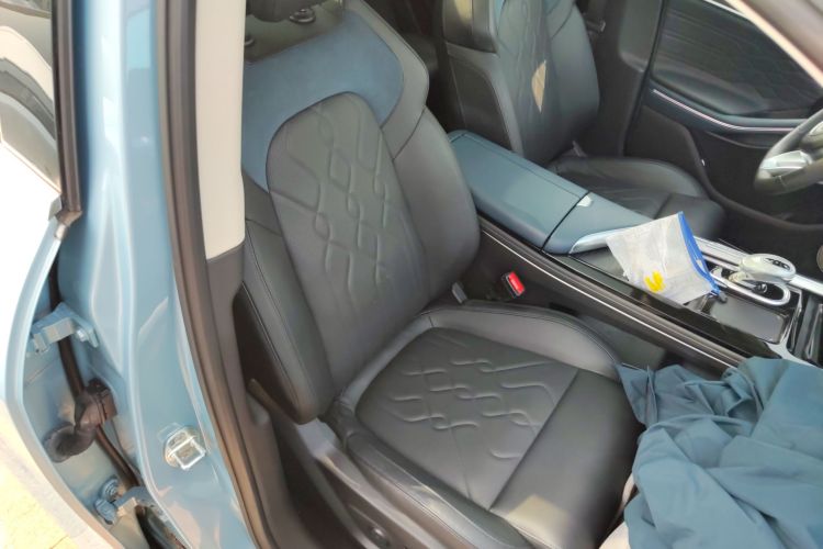 岚图汽车 岚图FREE 2022款 四驱超长续航纯电版局部细节41