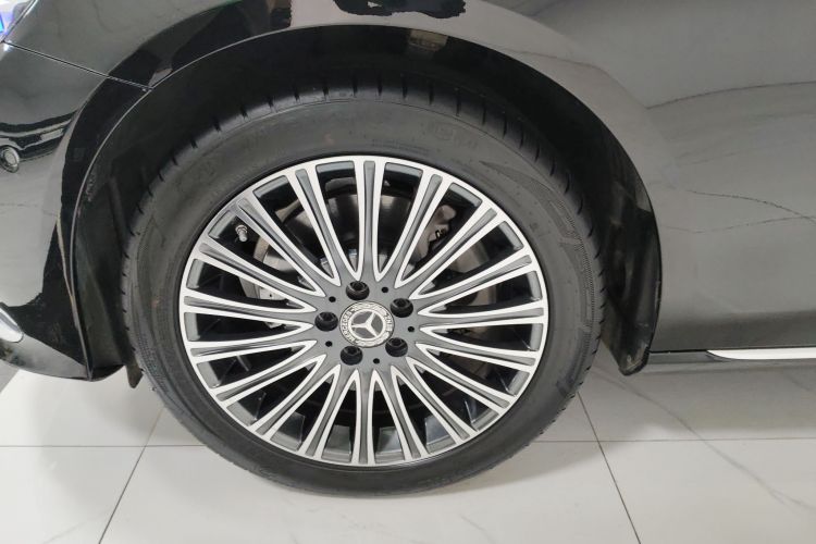 奔驰E级 2020款 改款 E 260 L车身外观6007