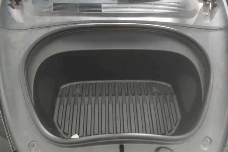 特斯拉 Model 3 2023款 后轮驱动版局部细节24