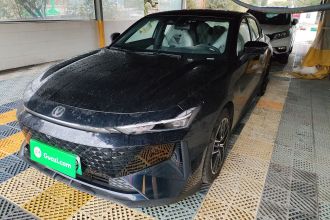 长安UNI-V 智电iDD 2024款 蓝鲸智电iDD 136km 智尊型