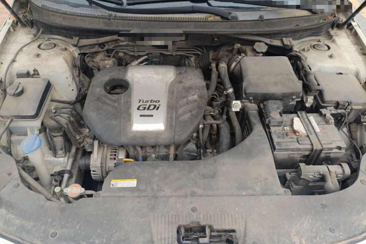 现代 索纳塔 2015款 1.6T GLS智能型局部细节24