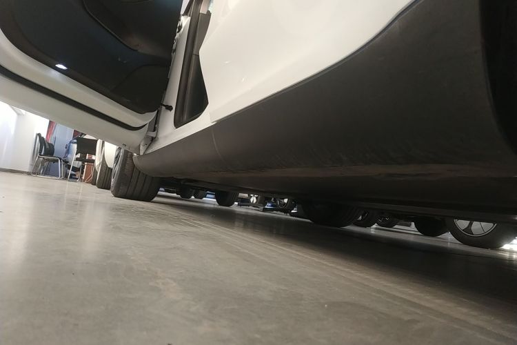 特斯拉 Model Y 2023款 后轮驱动版局部细节9002