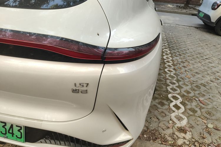 智己汽车 智己LS7 2023款 100kWh Lux后驱版车身外观6006