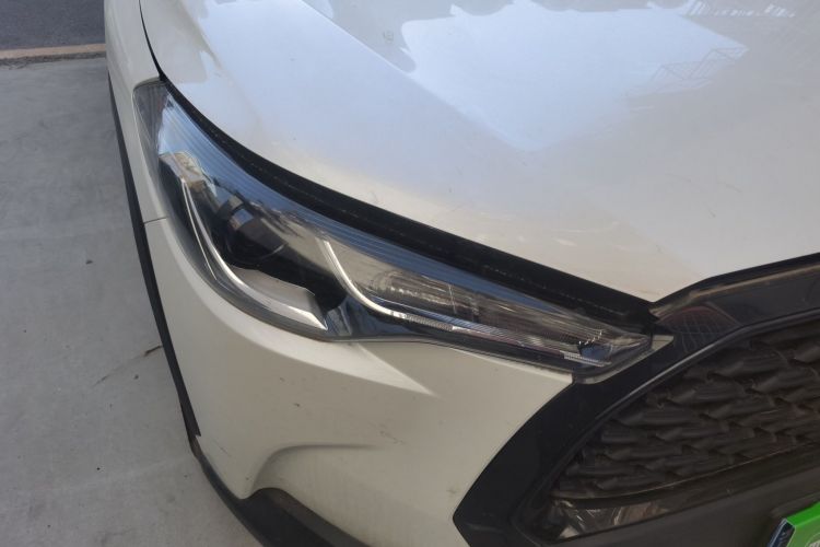 丰田 卡罗拉锐放 2023款 2.0L 先锋版车身外观8