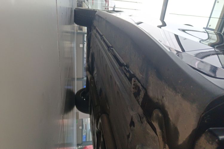 奔驰GLC 2021款 GLC 300 L 4MATIC 动感型局部细节9001