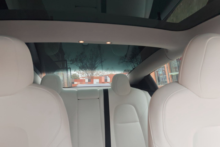特斯拉 Model 3 2021款 标准续航后驱升级版局部细节22