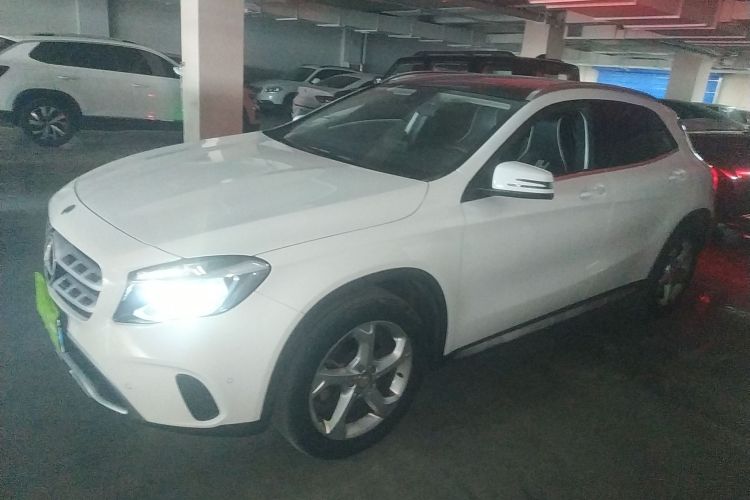 奔驰GLA 2017款 GLA 200 动感型车身外观6003