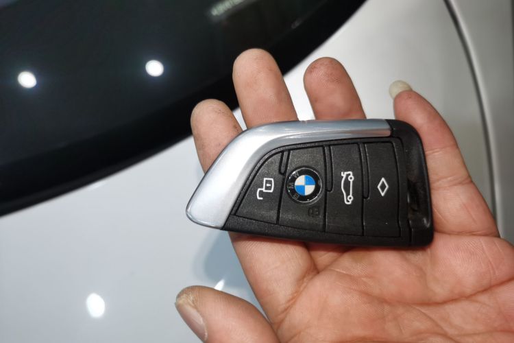 宝马3系 2021款 改款 320Li M运动套装中控内饰7001