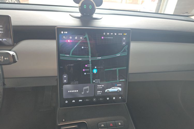 蔚来ET5 2022款 75kWh中控内饰16
