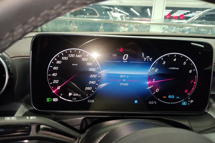 奔驰C级 2022款 改款 C 200 L 运动版局部细节14