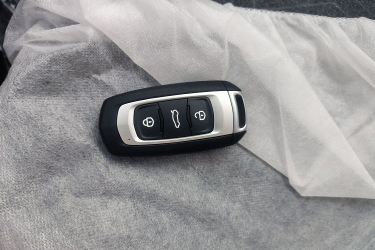 吉利银河 2024款 熊猫mini 200km 耐力熊中控内饰11