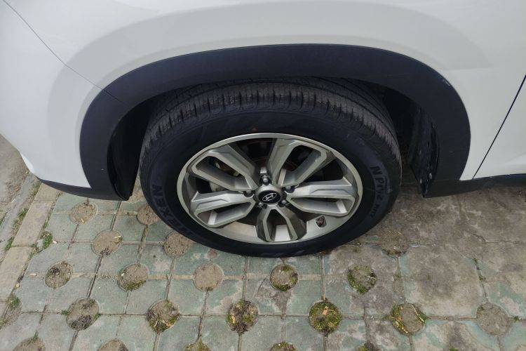 北京现代ix35 2019款 2.0L 自动两驱智勇·畅享版 国VI车身外观6002