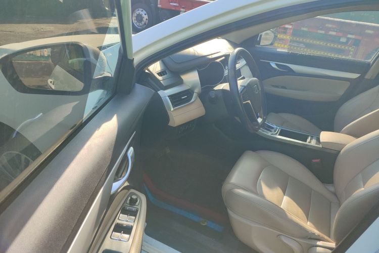 吉利汽车 帝豪 2018款 1.5L CVT豪华型中控内饰20