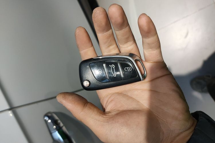 江汽集团 瑞风S3 2016款 1.5L 手动豪华智能型中控内饰11