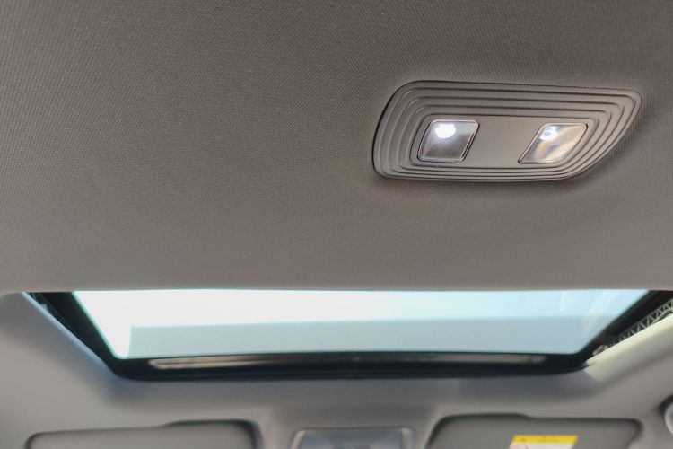 比亚迪 秦PLUS 2024款 荣耀版 DM-i 120KM领先型中控内饰22