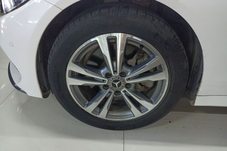 奔驰C级 2018款 C 200 L 运动版车身外观6001