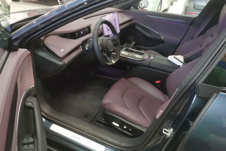 小米汽车 小米SU7 2024款 后驱长续航智驾版中控内饰7003