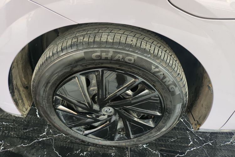 名爵 MG4 EV 2026款 437 随心版车身外观6007