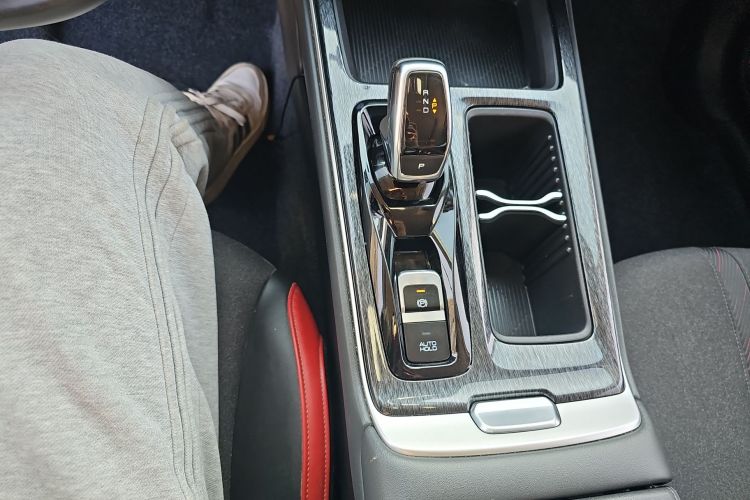 东风风神 奕炫MAX 2023款 1.5T 超能型爸版中控内饰18