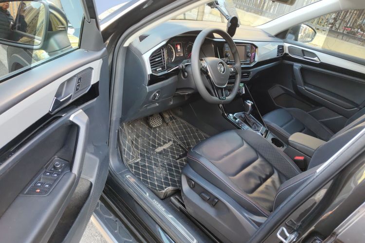 大众 探岳 2019款 330TSI 两驱豪华型 国VI中控内饰20