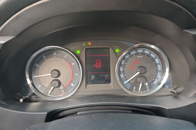 丰田 卡罗拉 2017款 1.2T CVT GL-i真皮版中控内饰14