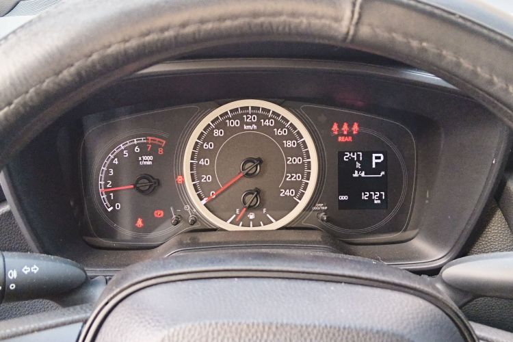 丰田 雷凌 2022款 TNGA 1.5L CVT进取版中控内饰14