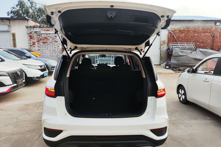 吉利汽车 远景X6 2020款 1.4T CVT尊贵型机舱底盘23