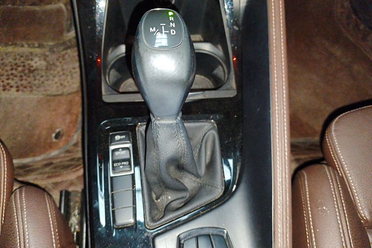 宝马X1 2019款 sDrive18Li 尊享型局部细节18