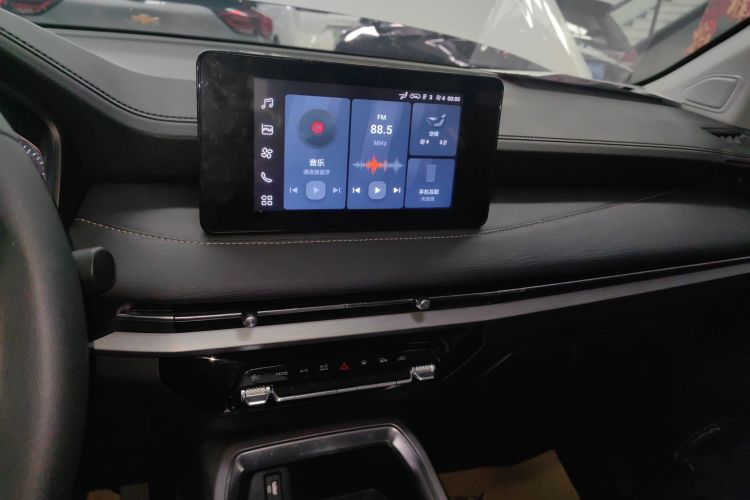五菱汽车 五菱佳辰 2022款 1.5L 手动畅享舒适型中控内饰16