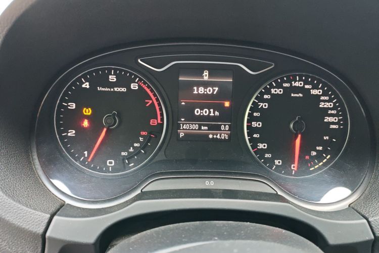 奥迪A3(进口) 2014款 Sportback 40 TFSI S line 舒适型中控内饰14