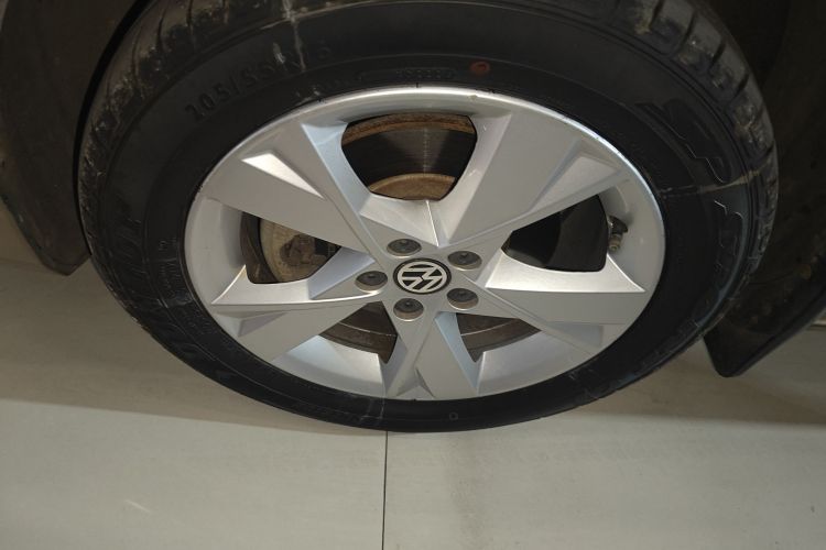 大众 宝来 2015款 质惠版 1.6L 手动时尚型车身外观6007