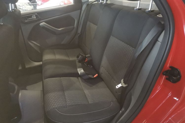 福特 福克斯 2013款 两厢经典 1.8L 自动基本型中控内饰21