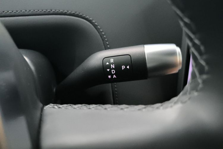 理想汽车 理想L8 2024款 Max中控内饰18