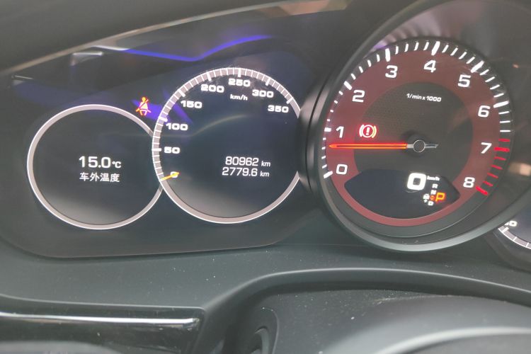 保时捷 2017款 Panamera 4 行政加长版 3.0T中控内饰15