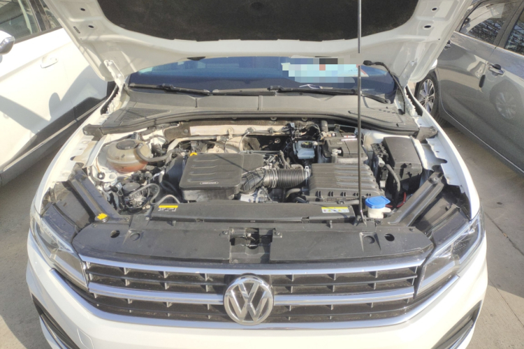 大众 宝来 2020款 1.5L 手动舒适型机舱底盘24