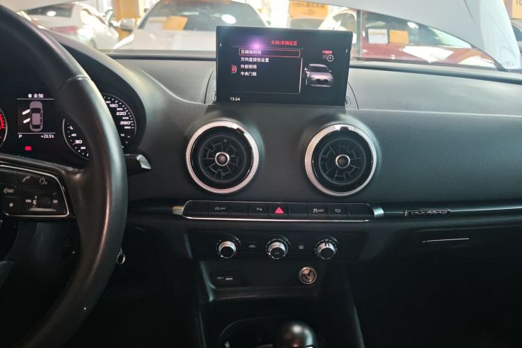 奥迪A3 2020款 Limousine 35 TFSI 时尚型 国VI中控内饰16