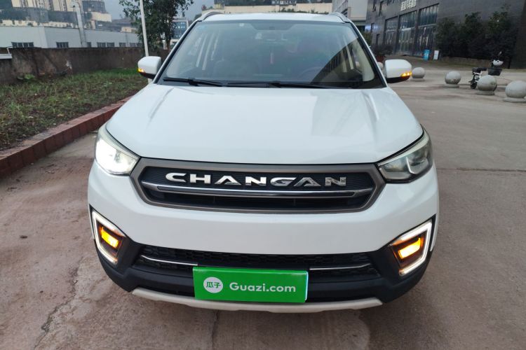 长安CS55 2017款 1.5T 自动炫色型车身外观2