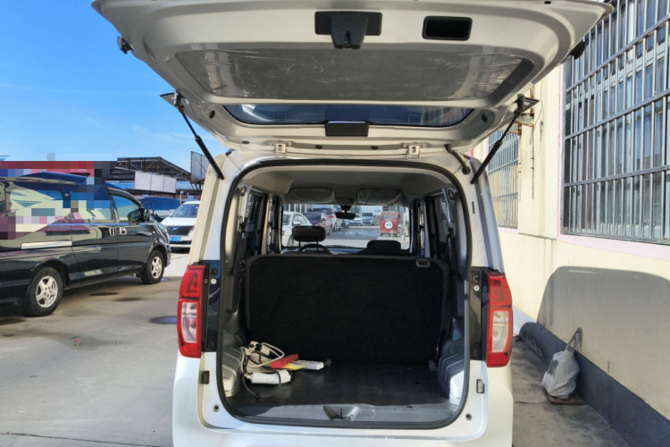 五菱汽车 五菱之光新能源 2025款 201km 舒适型局部细节23